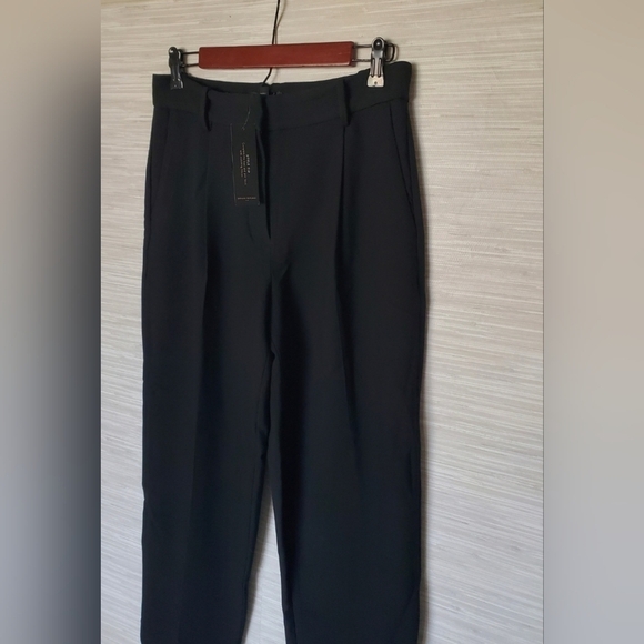 Banana Republic Double Weave Pleated Relaxed Straight Pants Black Size 2 $120 - Picture 10 of 13